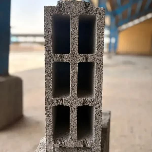 بلوک سبک سیمانی پوکه ای